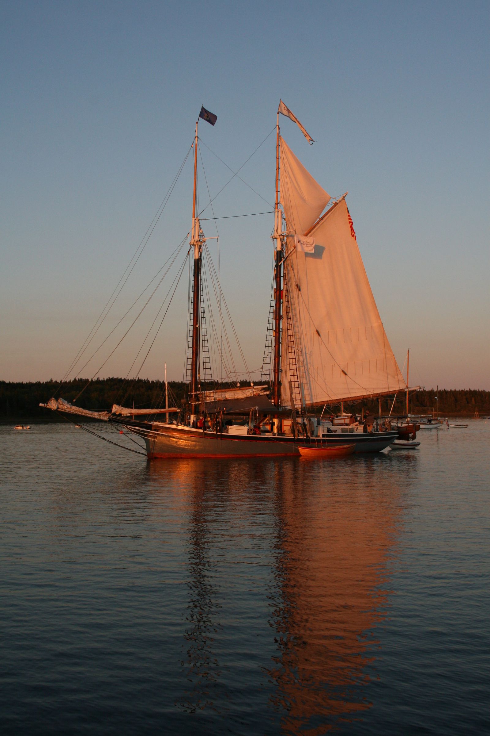 Windjammer French anchored - Photo by Neil Parent